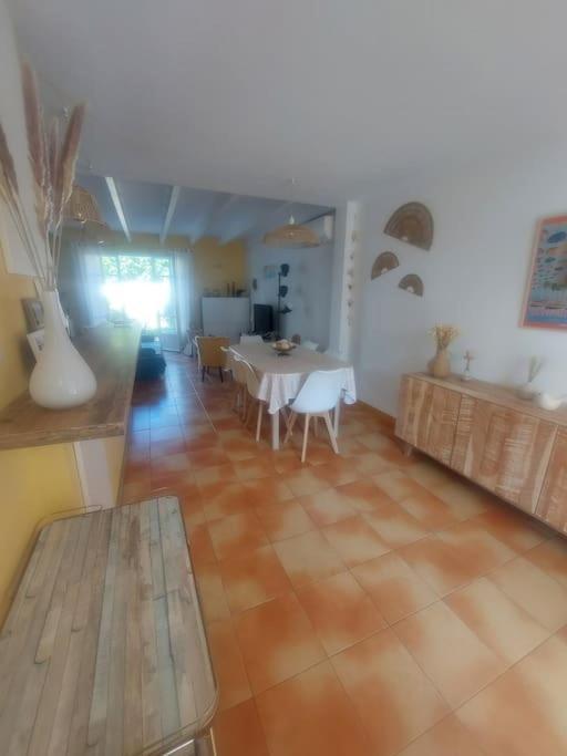 Maison Au Bord De Mer Sainte-Marie-Plage Bagian luar foto